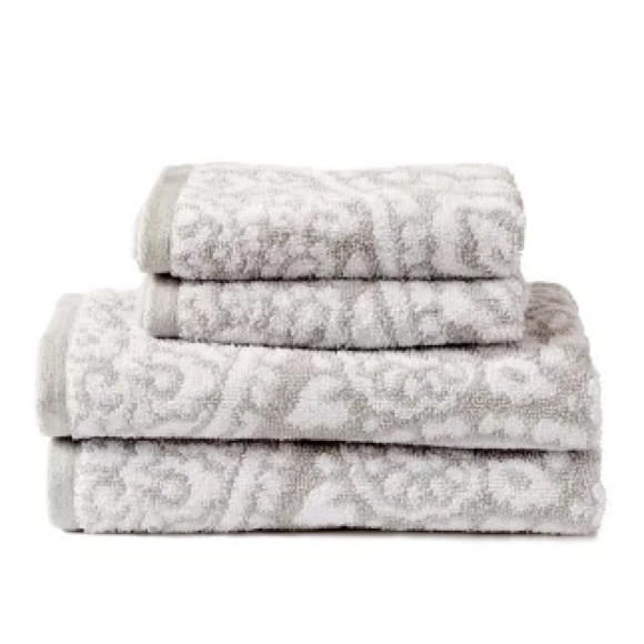 Martha Stewart Hand and Wash Towel Set, 4-Piece - Picture 3 of 11